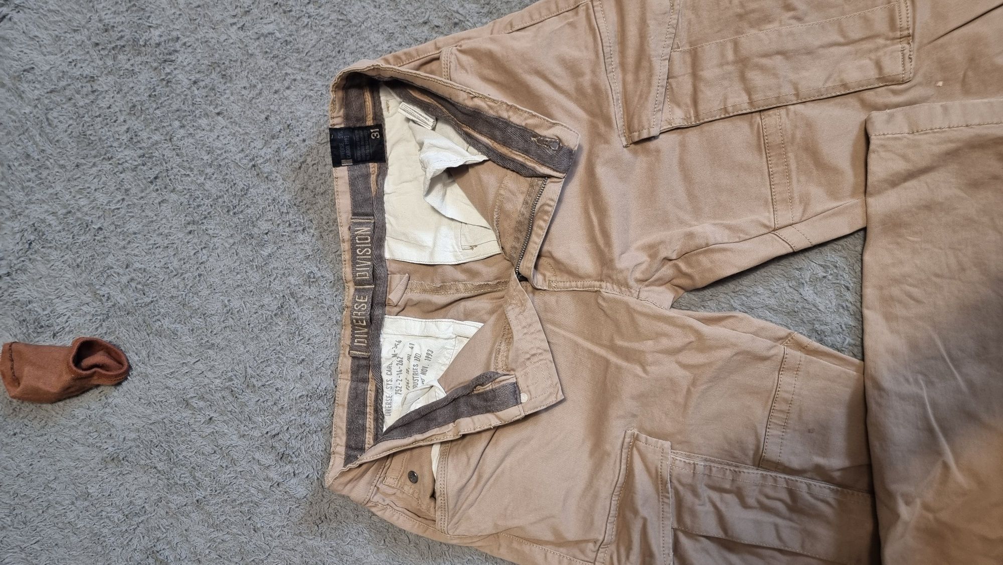 Spodnie diverse 31 jak nowe