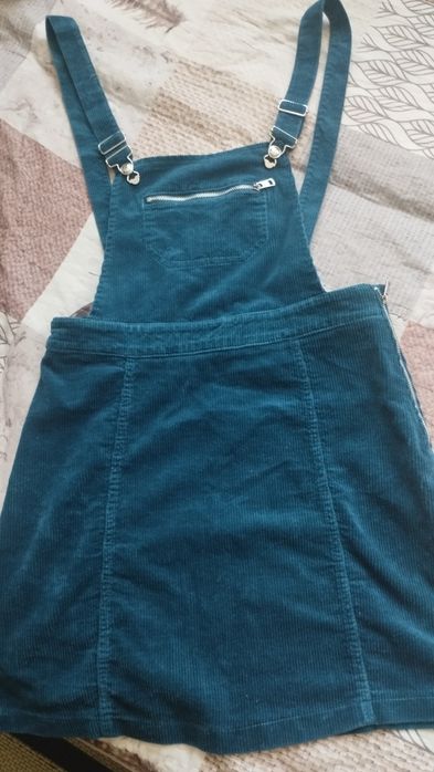 Продам женский вельветовый сарафан