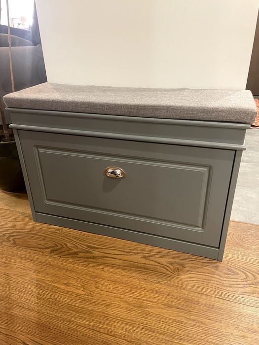 Szafka na Buty Ławka na Buty Wąska Szafka Komoda z Siedziskiem