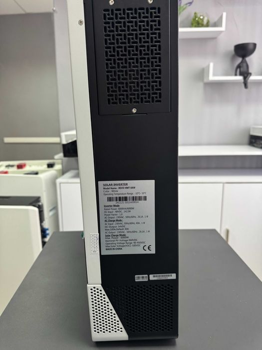 Sorotec REVO HMT 6KW/48V (WiFi) Гібридний інвертор