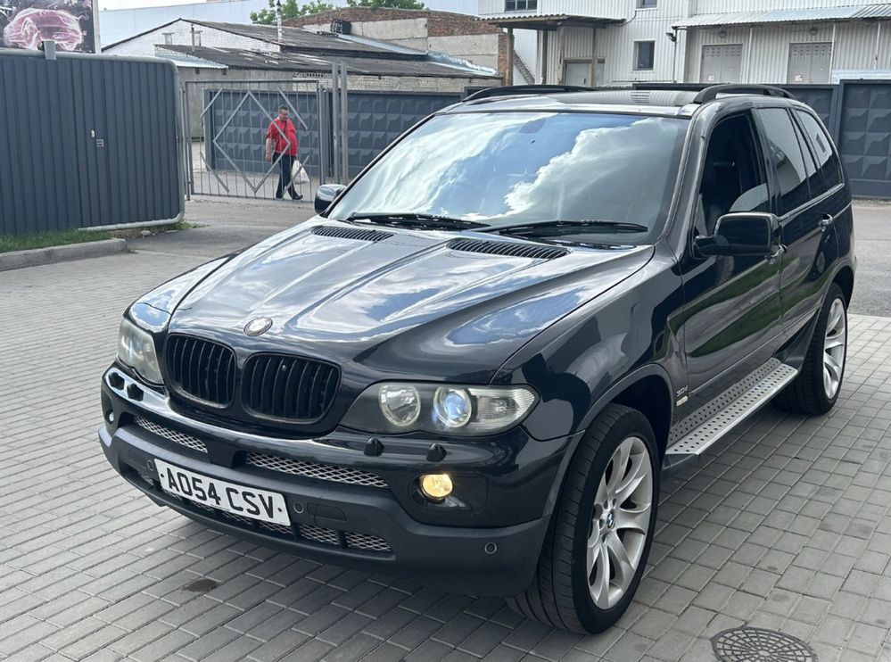 Двері БМВ E53 E70 X5 дверка бампер капот BMW Х5 дверь двери