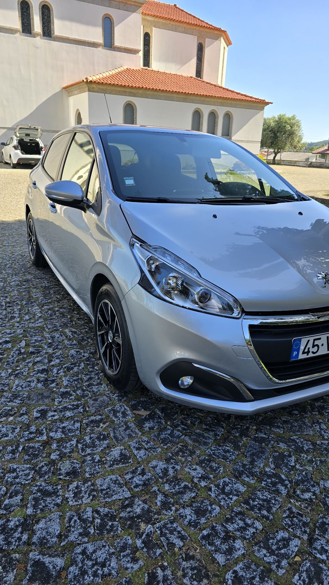 Peugeot 208 1.6Hdi