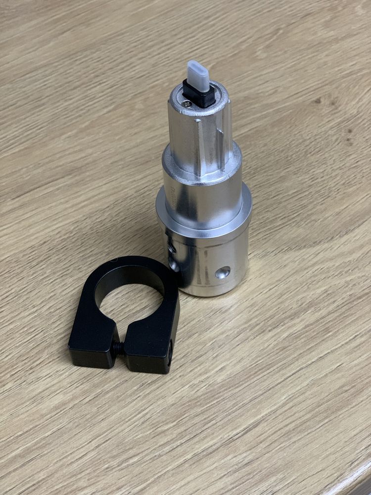Fanatec Quick Release Base Side - QR1