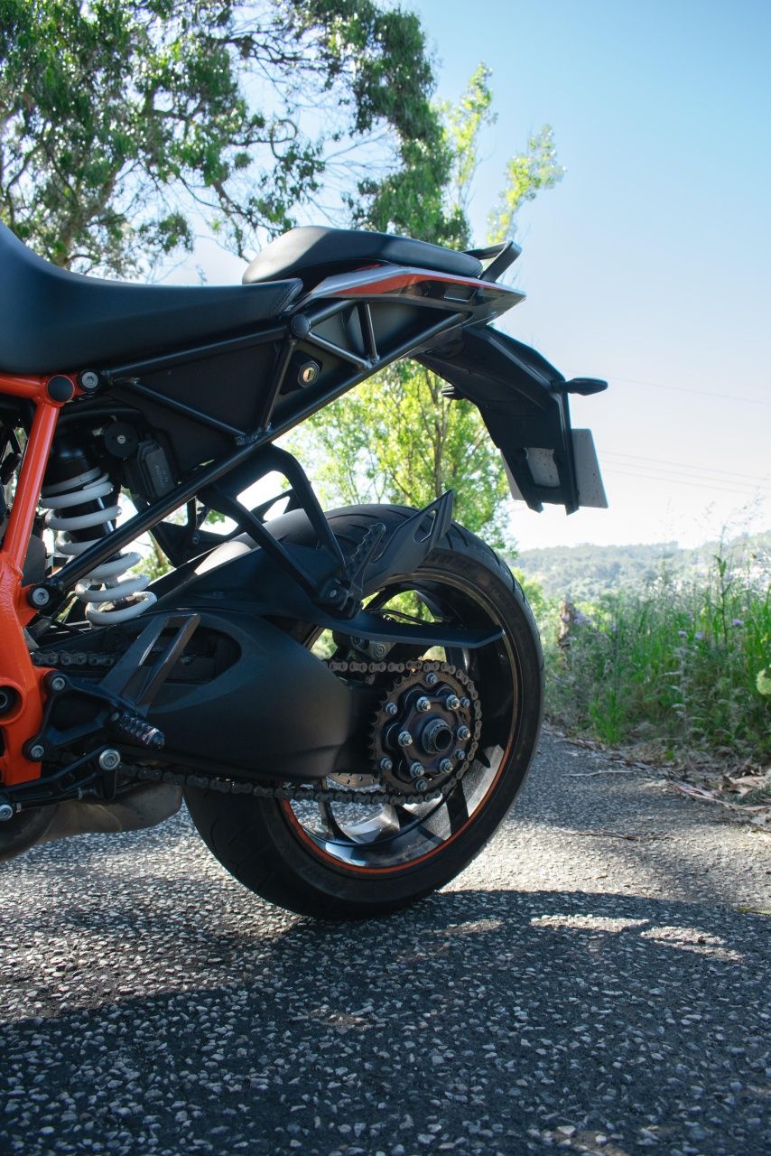 KTM 1290 SUPER DUKE GT impecável