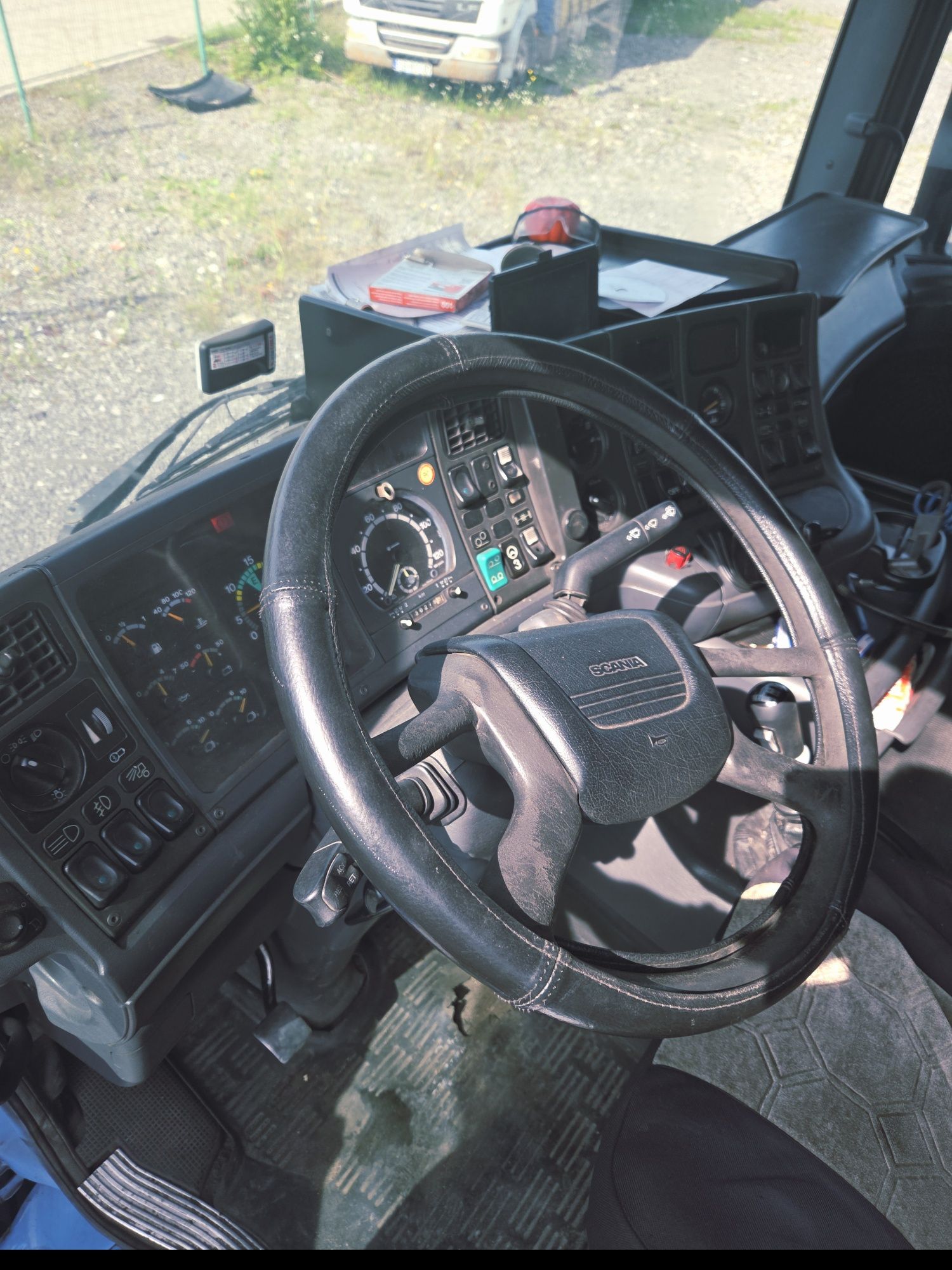 Scania l124 420km 6x2 hakowiec udt stan bdbb