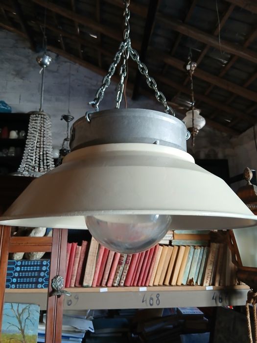Candeeeiro industrial