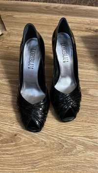 Жіночі туфлі Італія