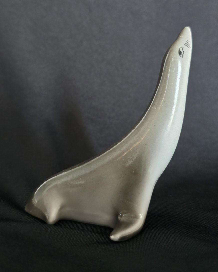 Figurka porcelanowa foka Hollahaza, lata 60.