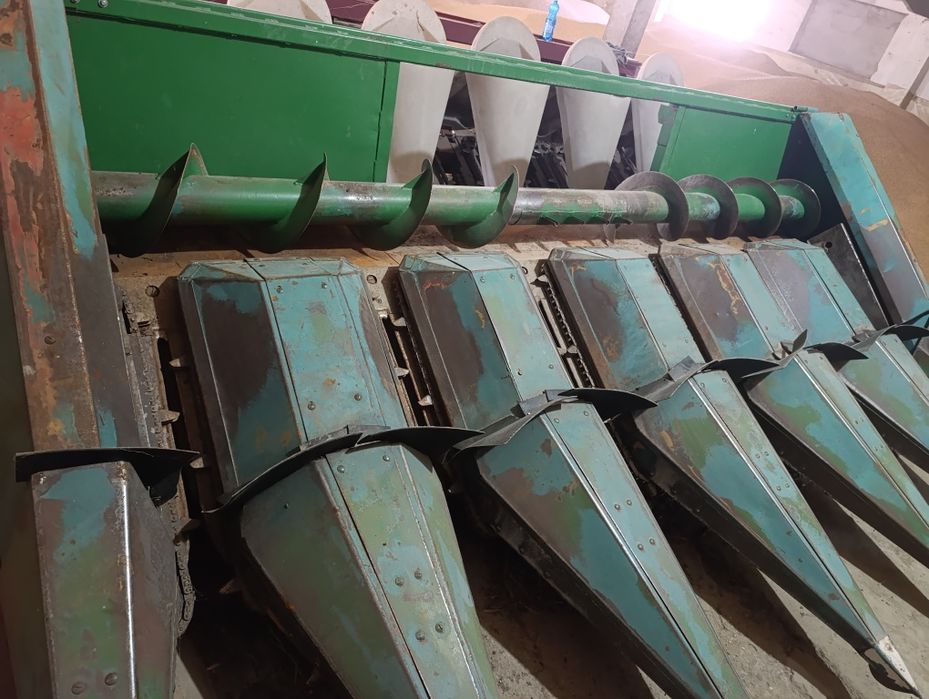 Жатка кукурудзяна