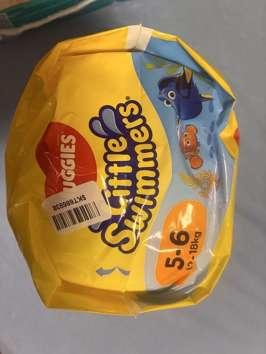 Підгузки-трусики для плавання Huggies та Pampers розмір 5-6