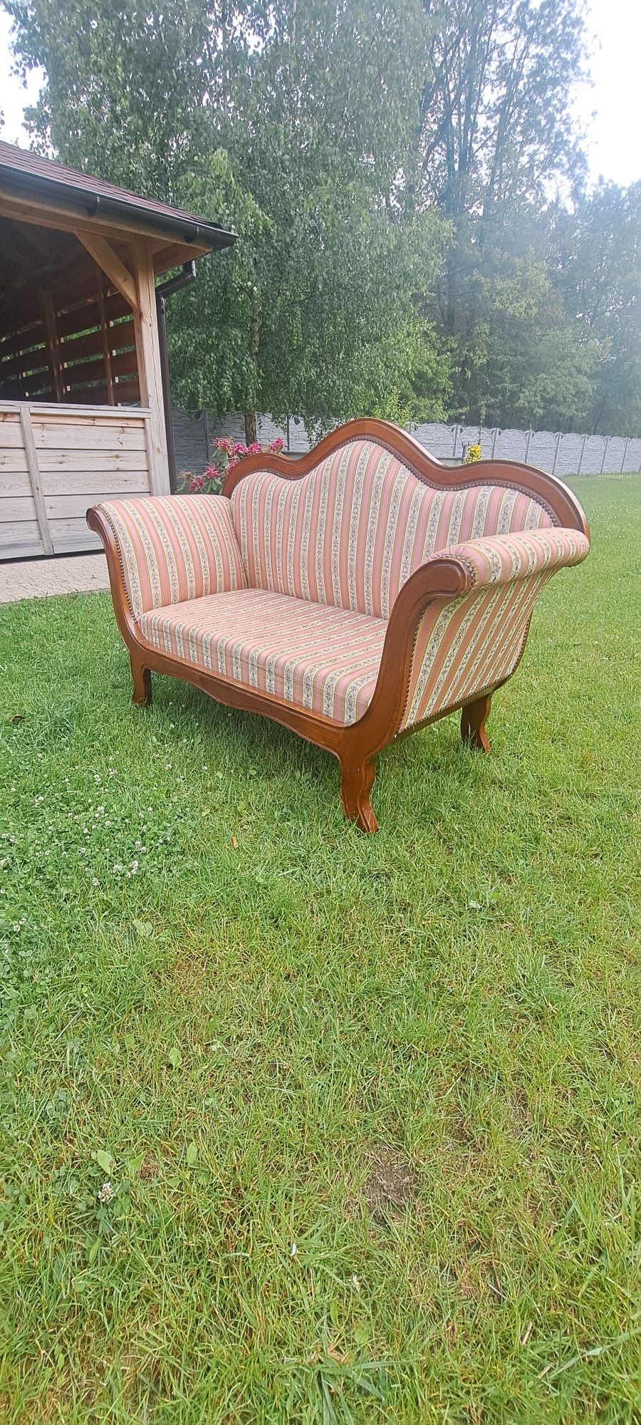 Sofa stylowa   2 osobowa