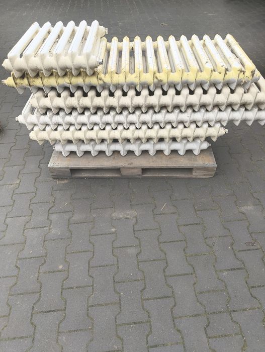 Kaloryfery  żeliwne