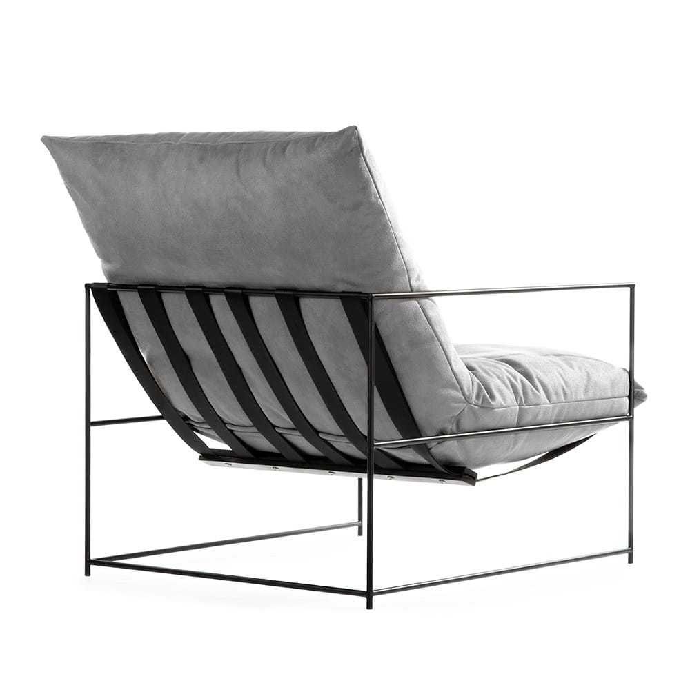 Minimalistyczny fotel tapicerowany styl loftowy jasny szary nogi metal