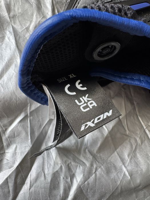 Luvas moto Ixon RS6 Air II azul e preto tamanho XL