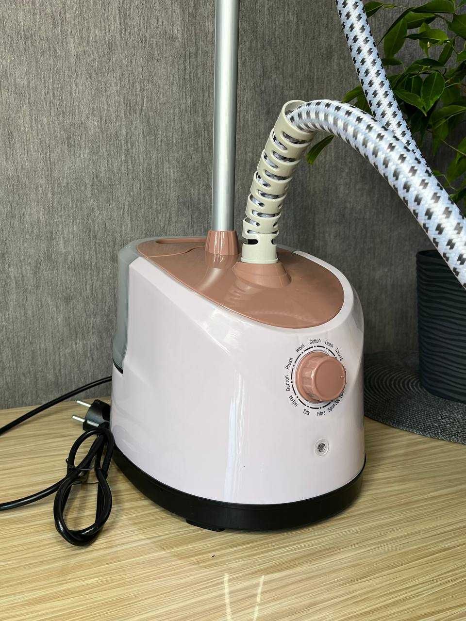 Отпариватель для одежды Garment Steamer , паровой утюг