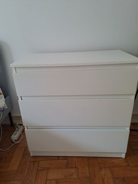 Cómoda IKEA MALM 3 gavetas – branco – com alguma utilização