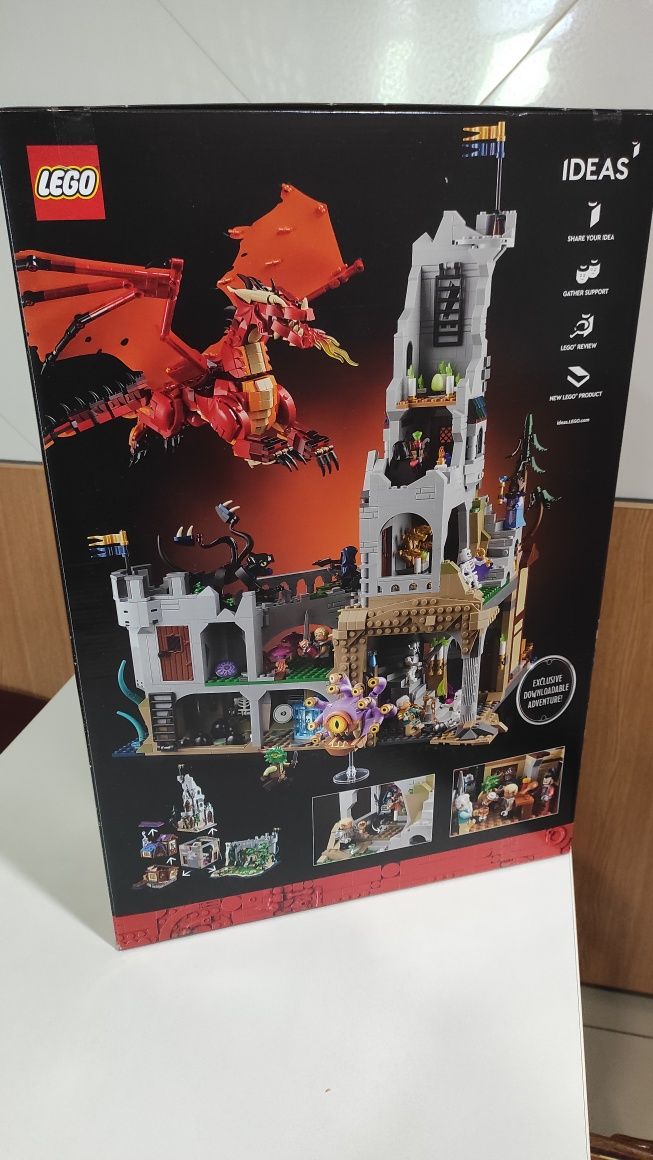 Конструктор LEGO IDEAS 21348 Dungeons & Dragons легенда о Драконе