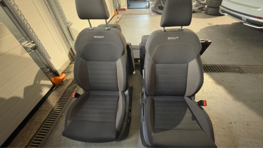 Fotele Skoda Superb 3 Scout