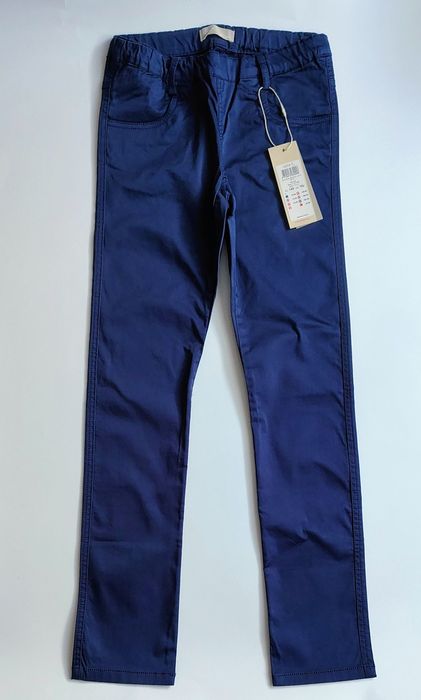 Spodnie legginsy r 140 uciągliwe