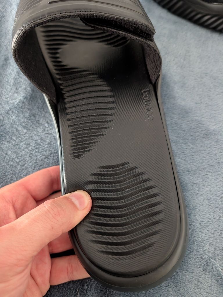 Мягкі тапочки / пантолети Adidas Alphabounce Slide 2.0 EUR 46-47 30 cm