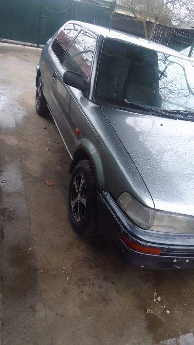 Продам автомобіль TOYOTA Corrola