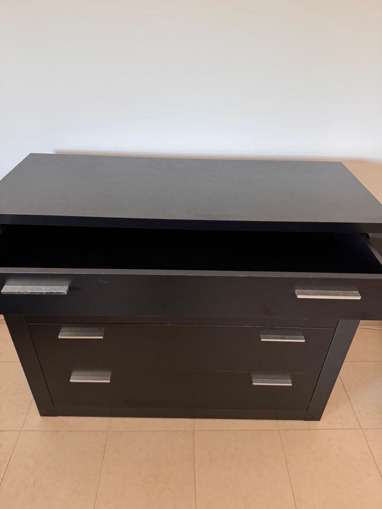 Mobília de Quarto em Preto