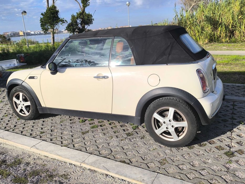 Mini cabrio Muito bem conservado