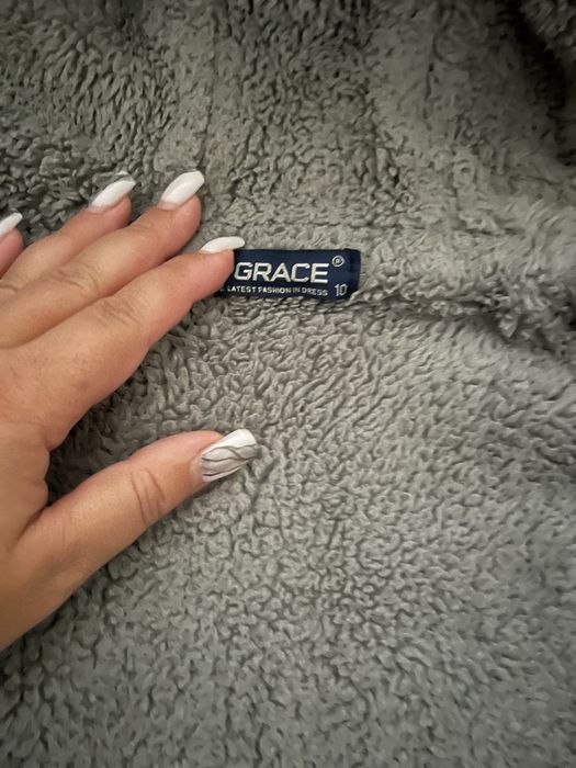 Продаю куртку в хорошому стані