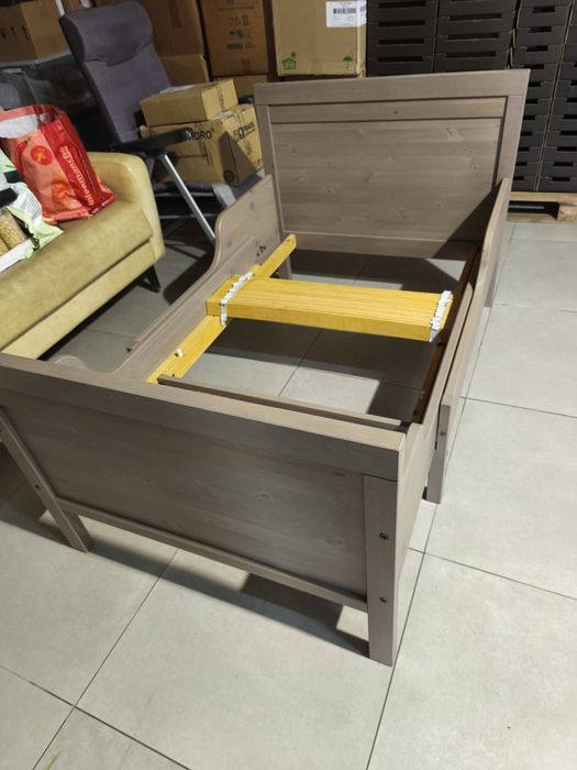 2 camas de  criança IKEA