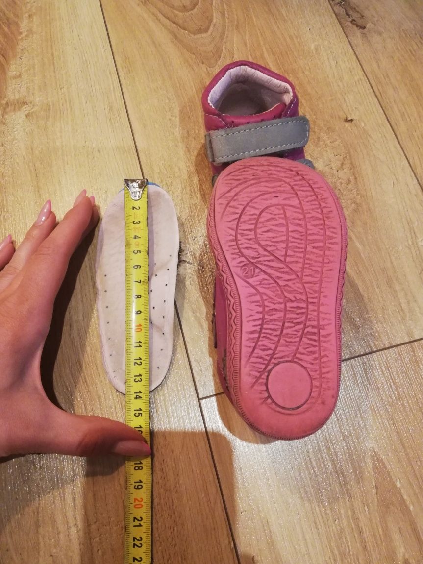 Buty skórzane dla bliźniaczek / bliźniaczki / roz. 20 i 21