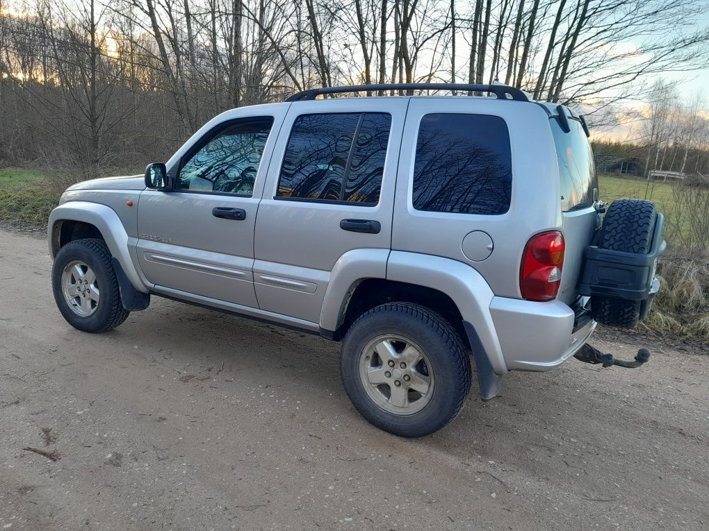 Jeep cherokee kJ