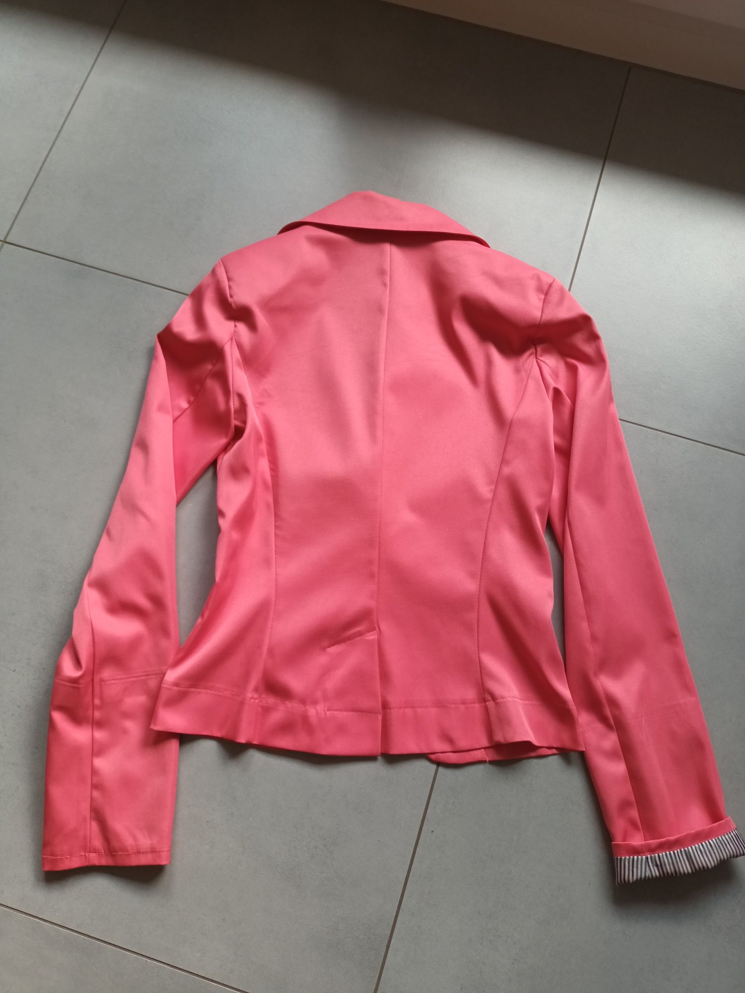 Marynarka damska elegancka