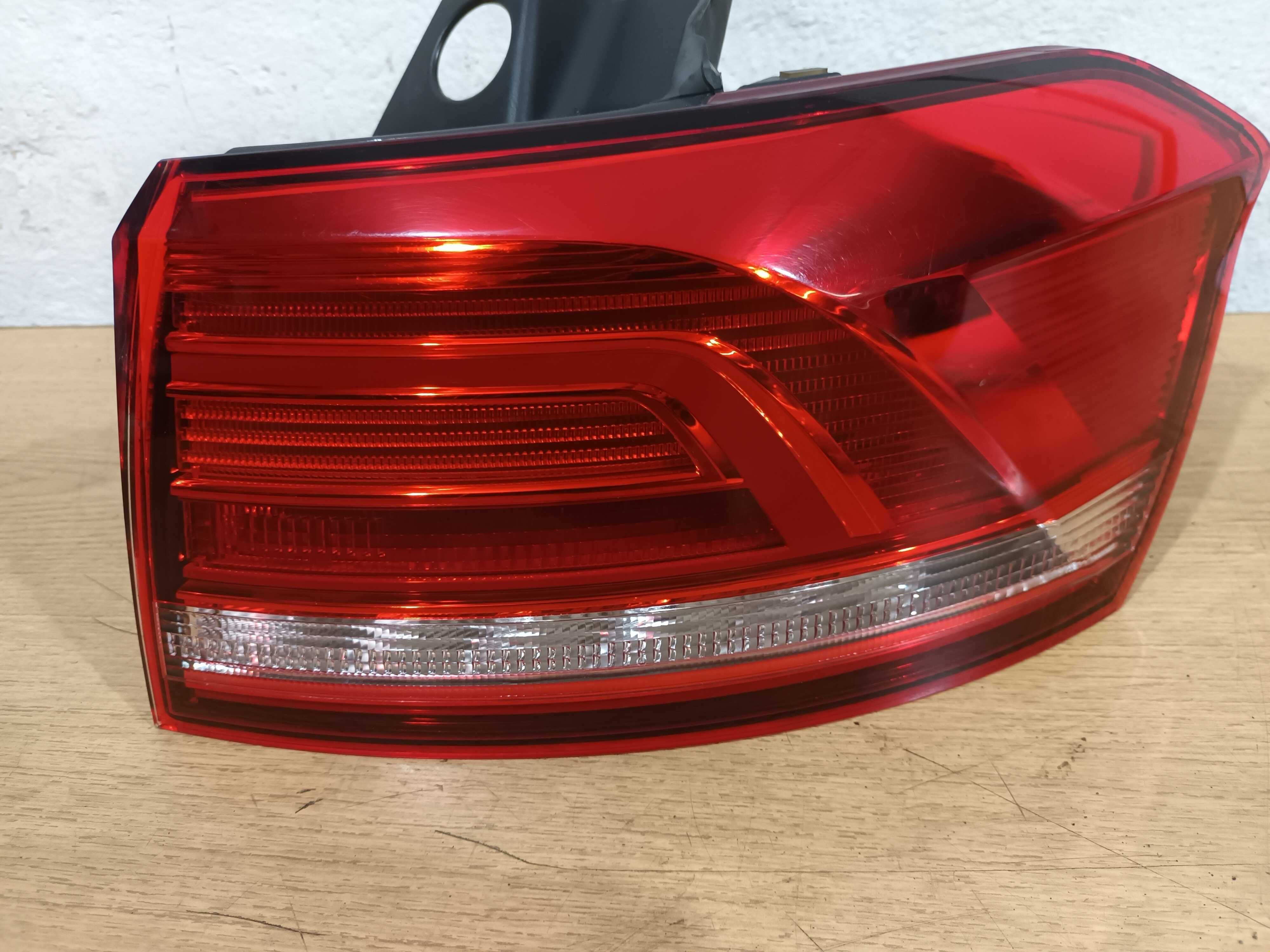 Lampa tył tylna prawa lewa prawy lewy VW Passat B8 kombi