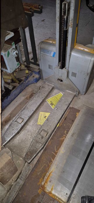 Paleciak Jungheinrich emc110