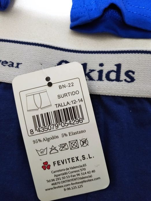 Boxers novos tamanho 12/14 anos