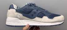 Кросівки Saucony, в оголошенні 4 пари