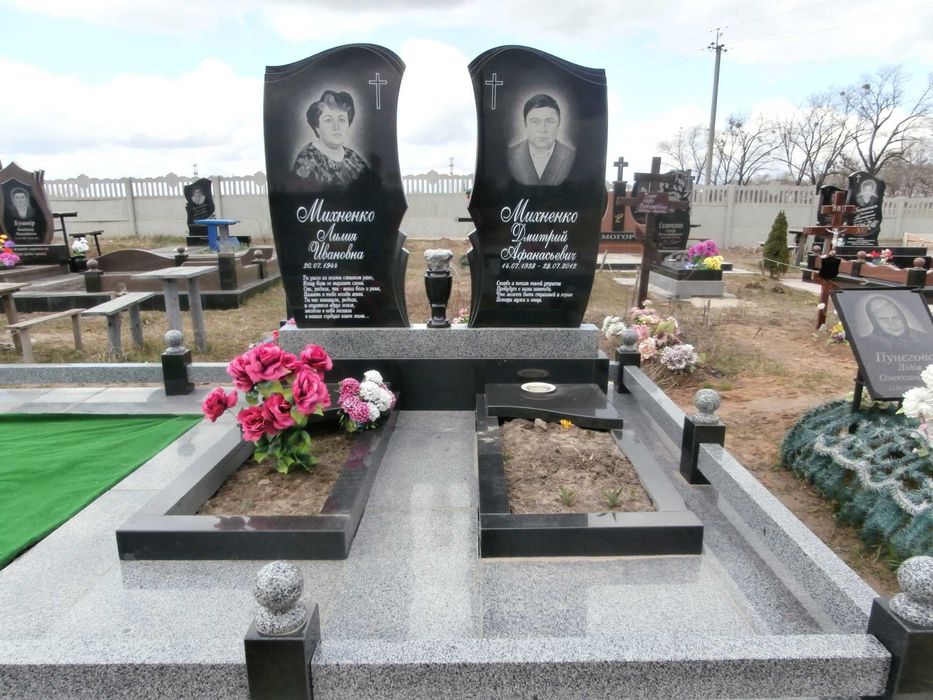 Памятники из гранита, гранитные изделия