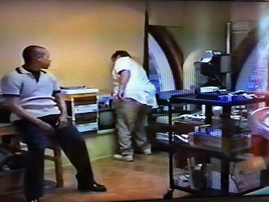 Видеокассета LG "Шестой день (2000) / Бриллиантовый полицейский (1999)