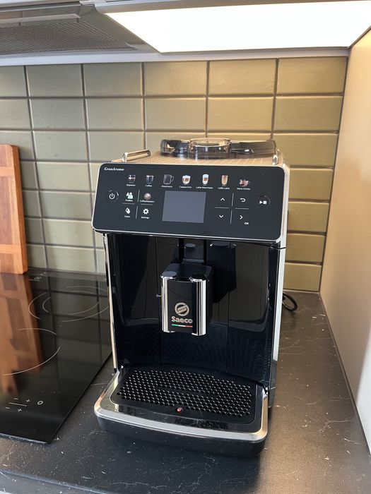Gwarancja - Roczny Ekspres SAECO GranAroma SM6580/00 Czarny
