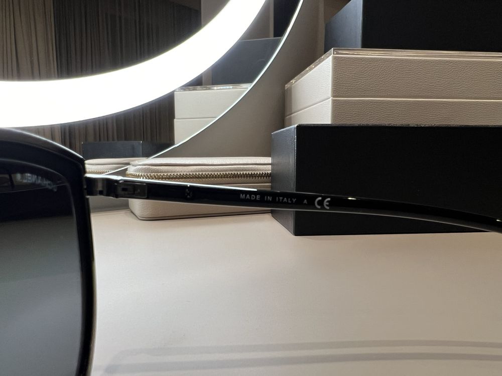 Okulary CHANEL (certyfikat, paragon, etui, pudełko)