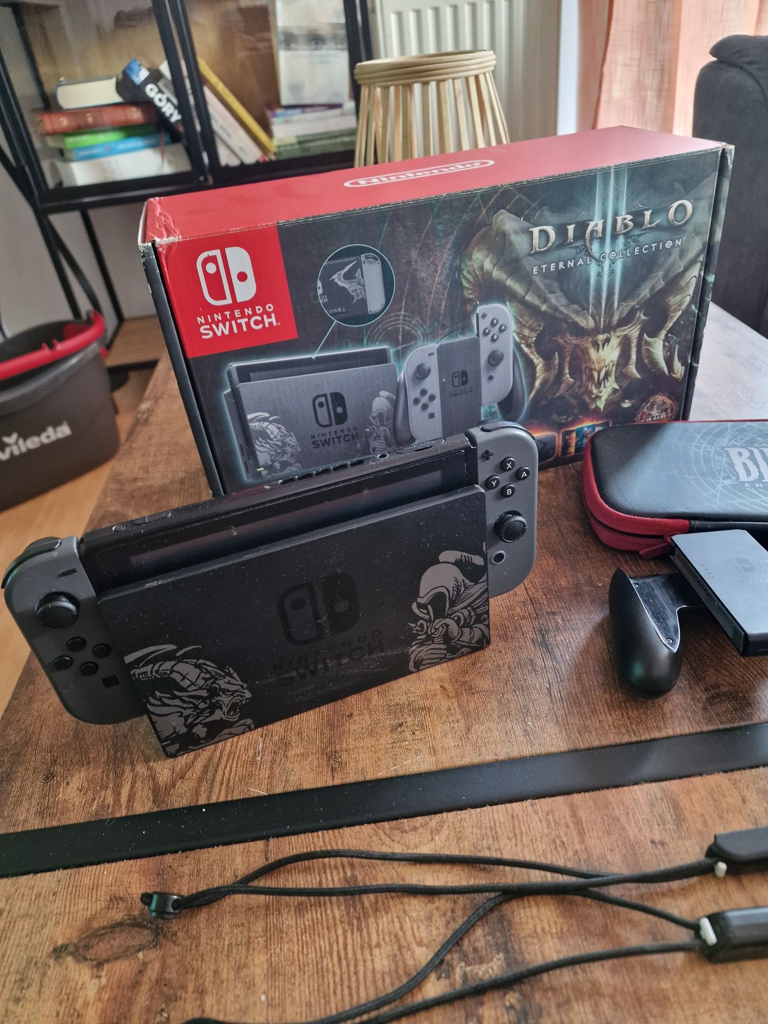 Nintendo Switch karta 512GB Modchip przerobiona Diablo limited edition