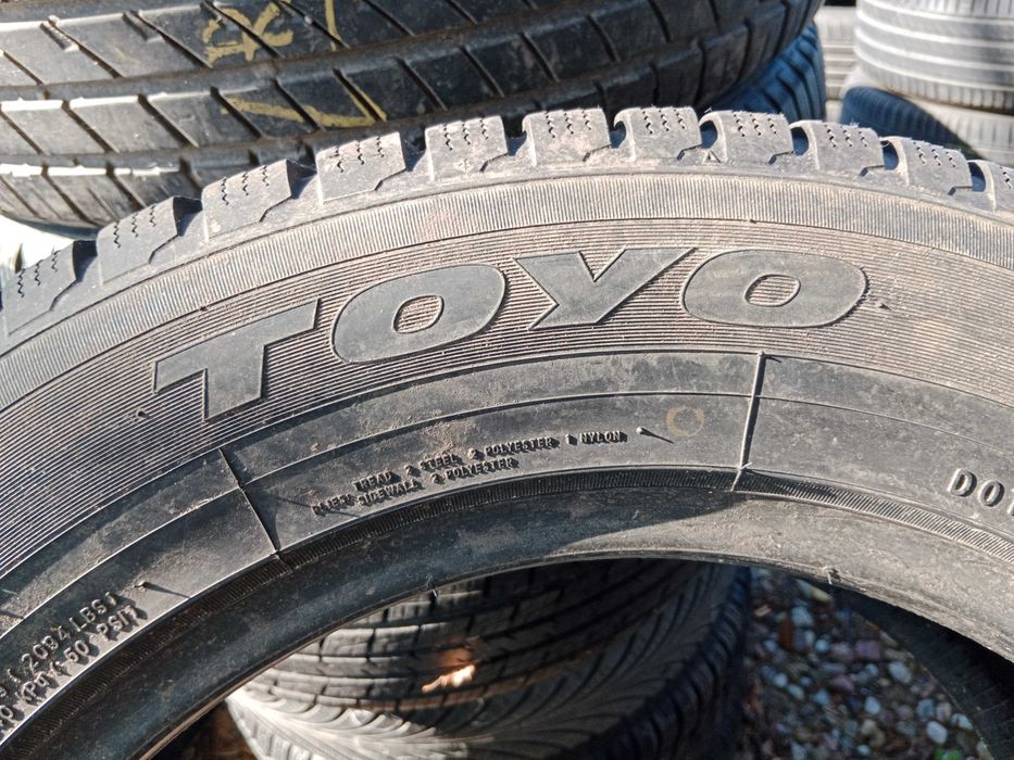Opona używana 225/65R17 Toyo Snowprox S954 SUV 1szt.