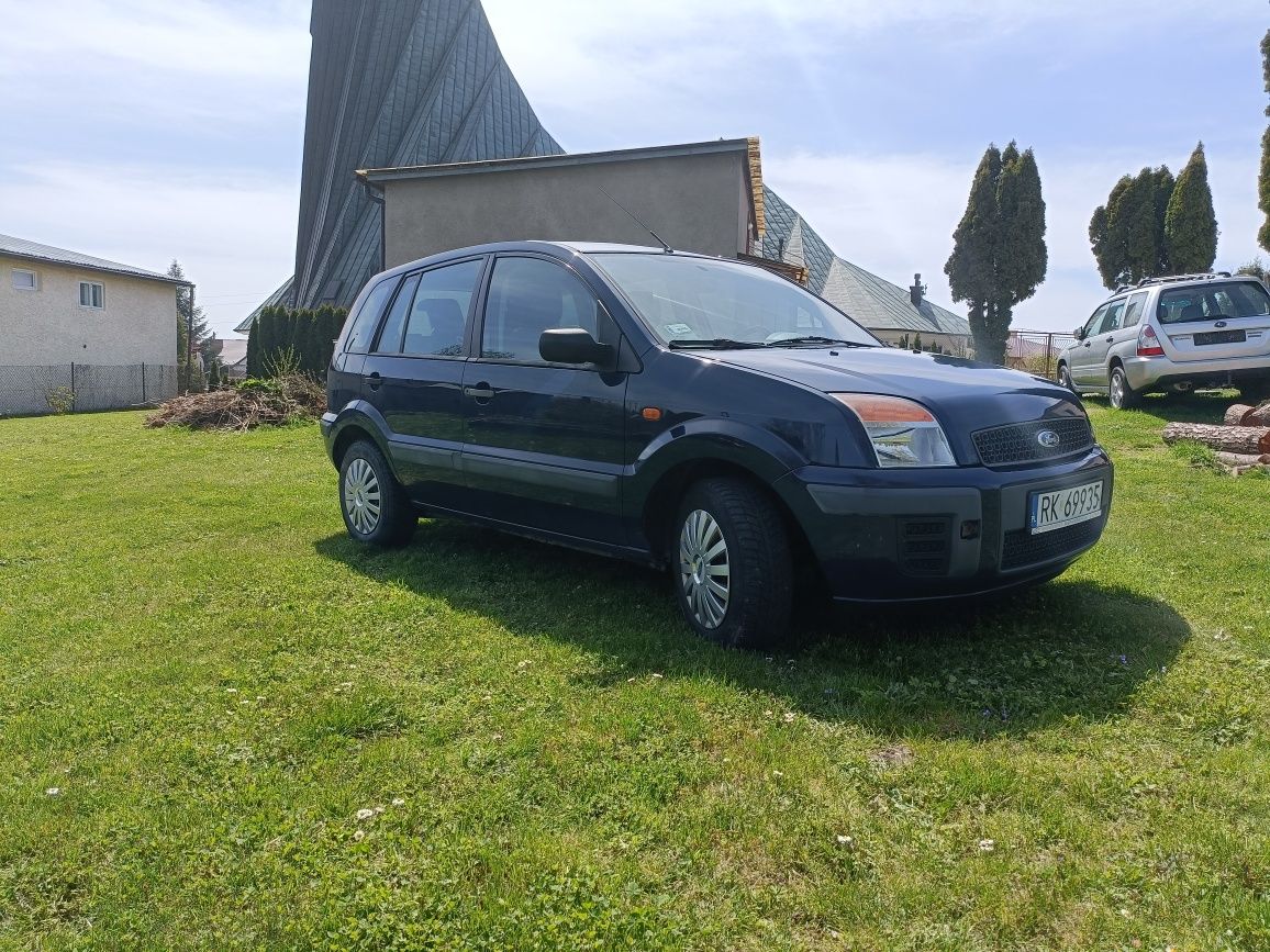 Ford Fusion 1,4 klima