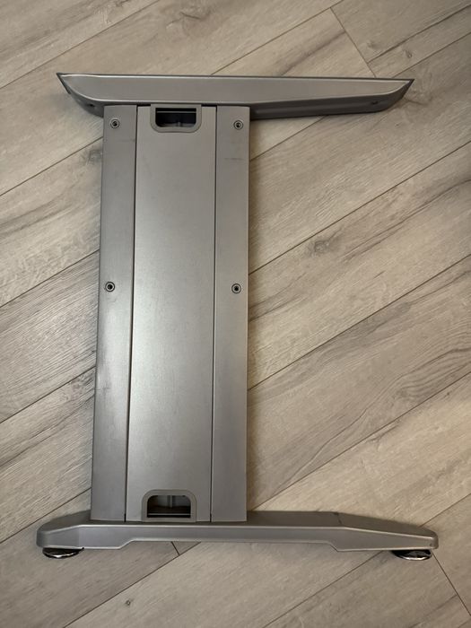 Nogi do biurka Srebrne