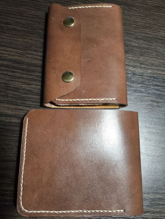 Кожаные кошельки ручной работы.