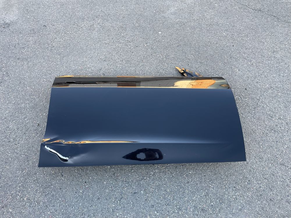 Дверка двері дверь права передня тесла модель 3 Tesla model 3