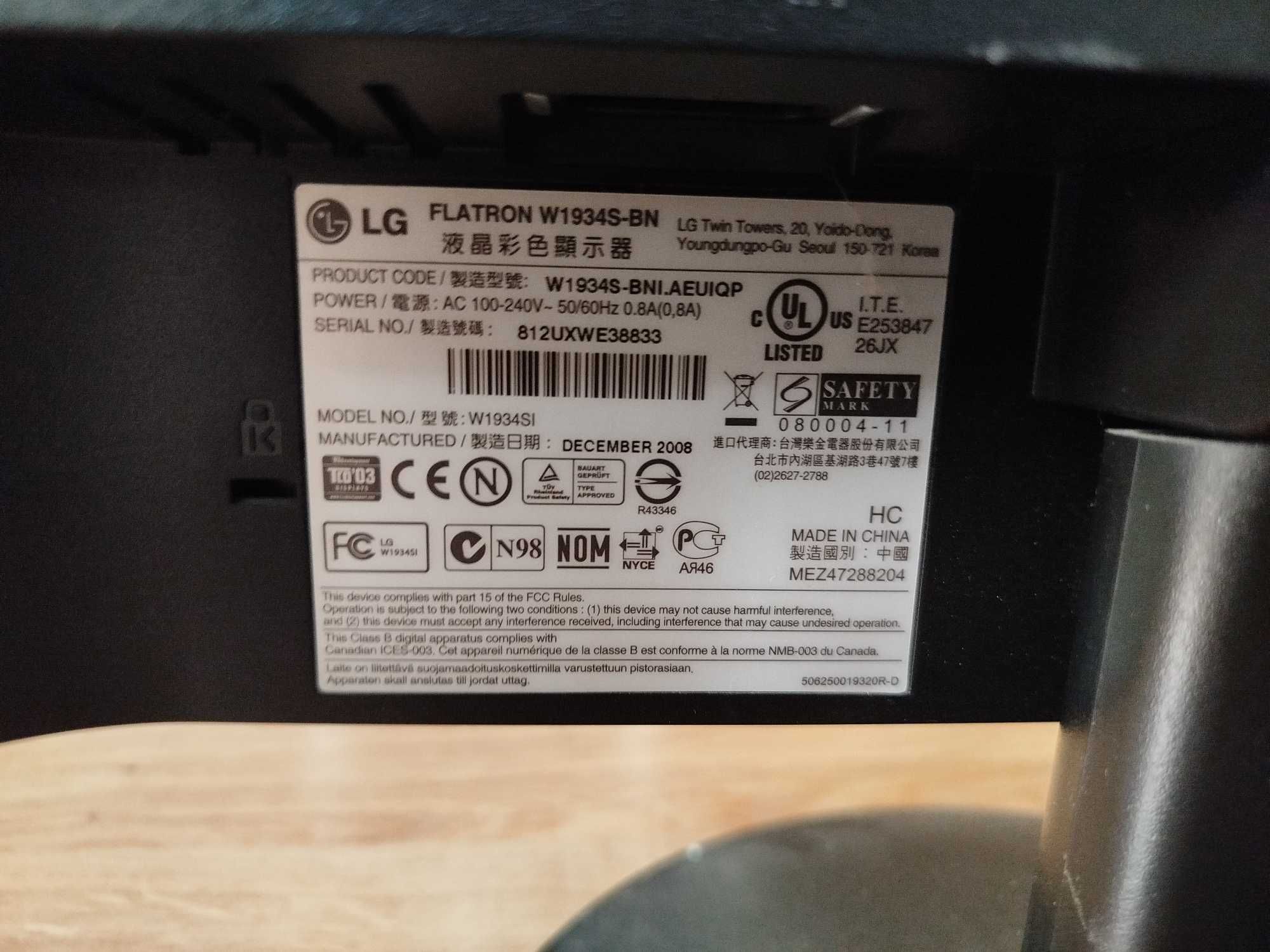 Monitor LCD LG Flatron W1934S 19" 1440 x 900 kable