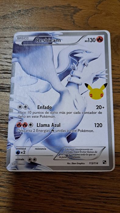 Reshiram carta Pokemon