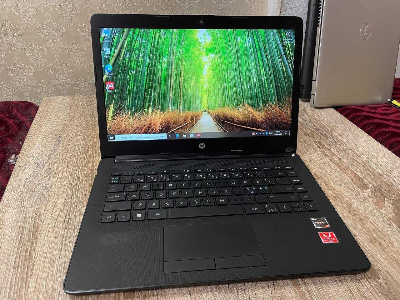 Ноутбук HP CM0822, Ryzen 5, SSD, 8 ГБ ОЗП, екран FHD, нюанси по корпус