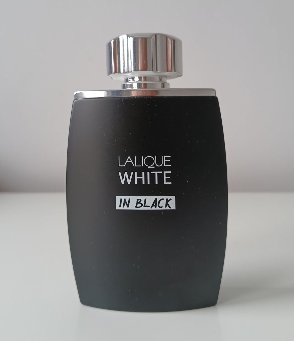 Lalique - White in Black, woda perfumowana, 125 ml (95%)